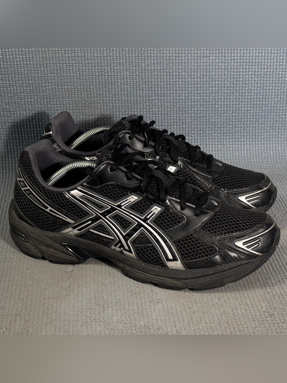 Asics Gel-1130 Black Pure Silver Athletic Shoes 1201A906-001 Men's Size 11.5 - Picture 2 of 9